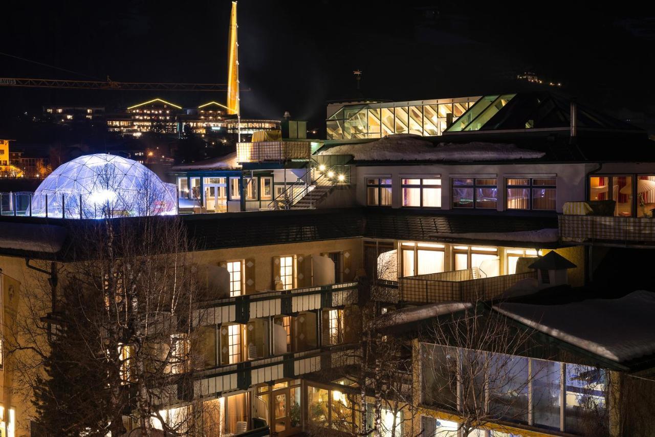 Hotel Cavallino Bianco - Weisses Roessl San Candido Kültér fotó